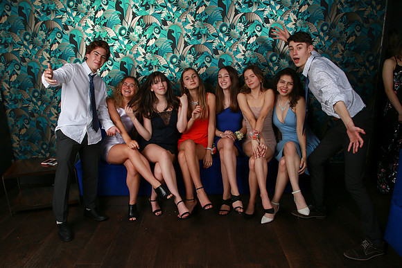 PROM 2019-8819-2