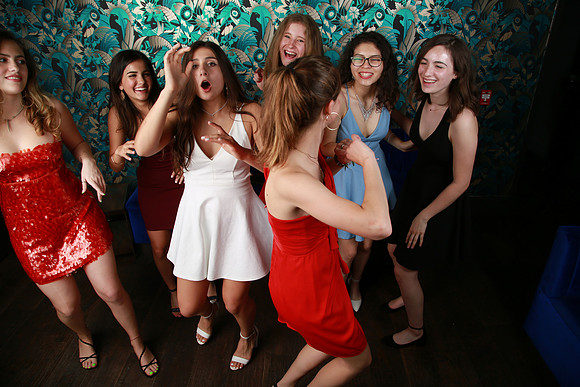 PROM 2019-8602