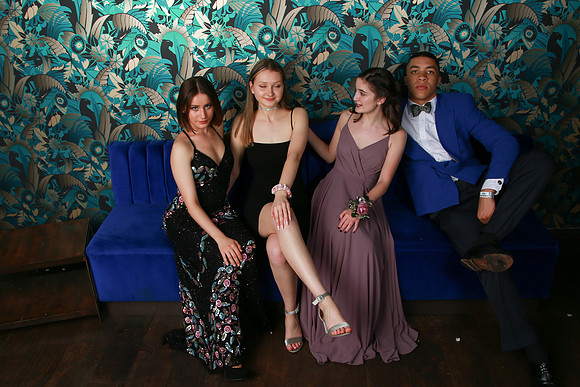 PROM 2019-8903