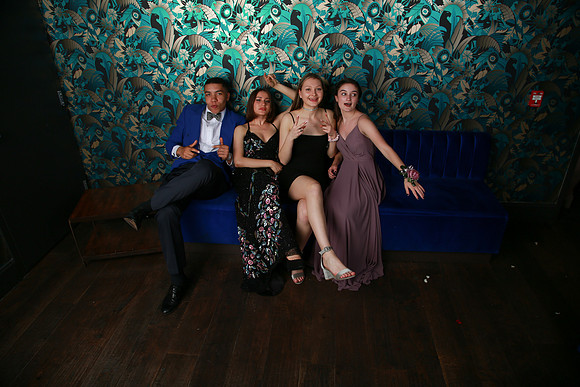 PROM 2019-8929