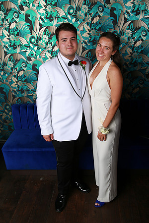 PROM 2019-8315