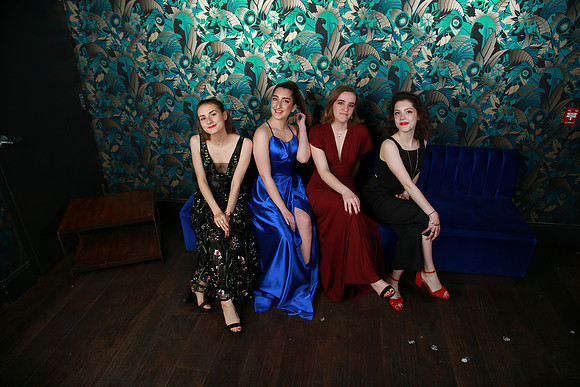 PROM 2019-8026