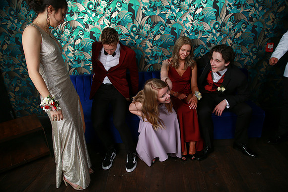 PROM 2019-8241