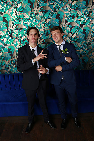 PROM 2019-8554