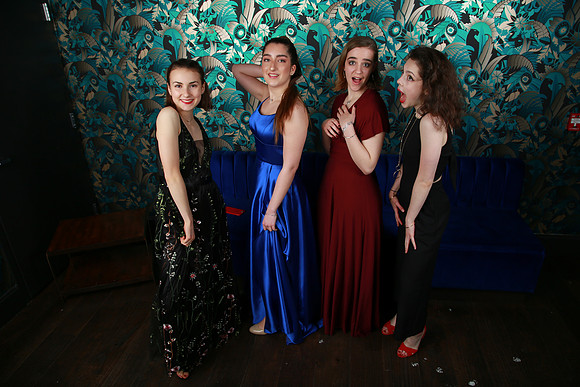 PROM 2019-8014