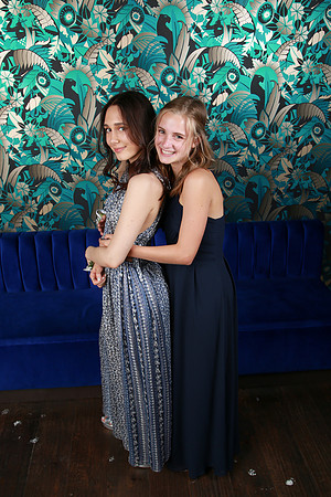 PROM 2019-8041