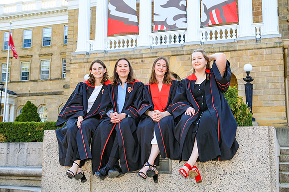 2025 GRADS UW-7113