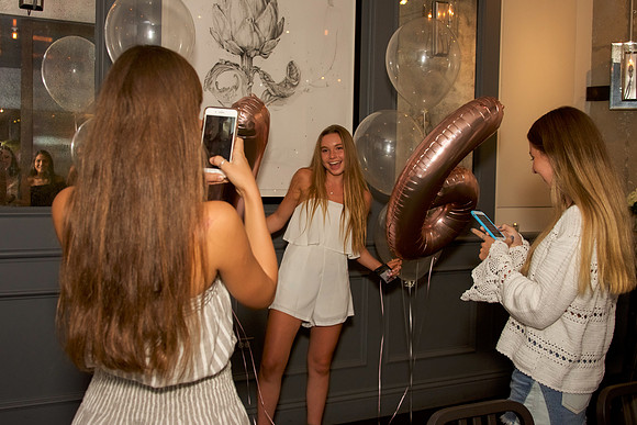 MAURA'S 16TH-7588