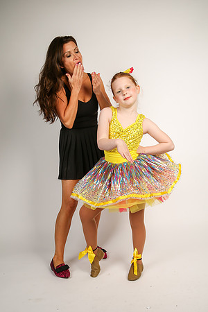 COLL DANCE-7072