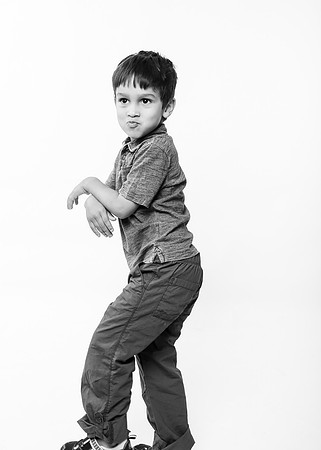 SHAILEN-9719