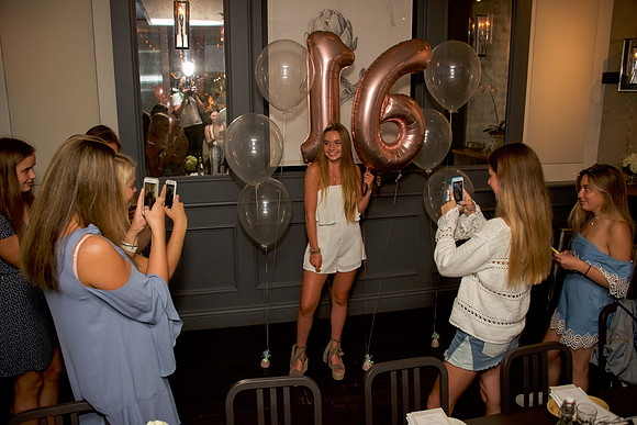 MAURA'S 16TH-7590