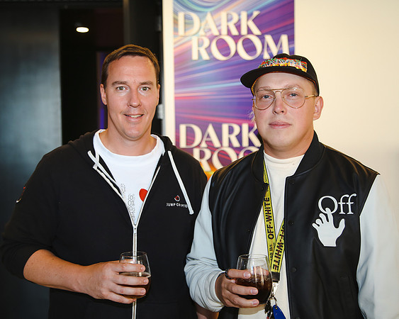 DARKROOM 2022-7996