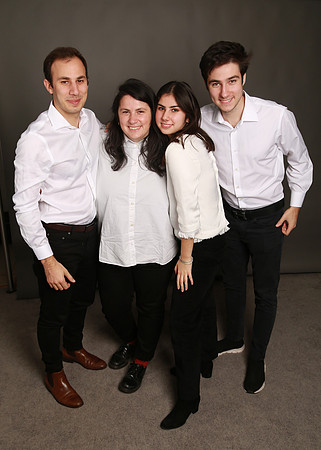 TAPIA-8243