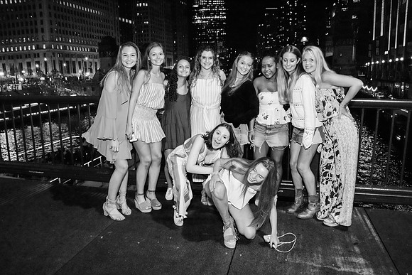 MAURA'S 16TH-7737