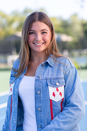 caroline-1577