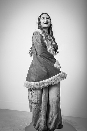EMMA 2L5A1490 ADJ-Edit-3