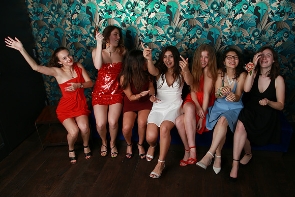 PROM 2019-8617