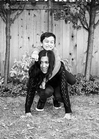 RESHMA ORIGS B+W-8672-2