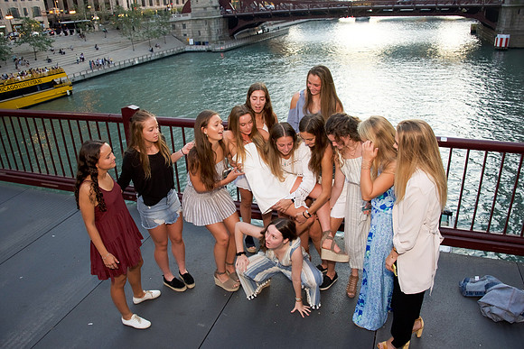 MAURA'S 16TH-7572