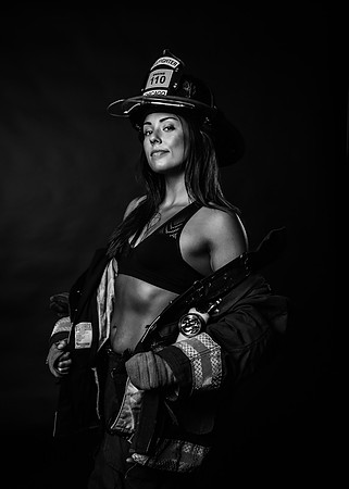 CORINNE FOR CALENDAR-4869