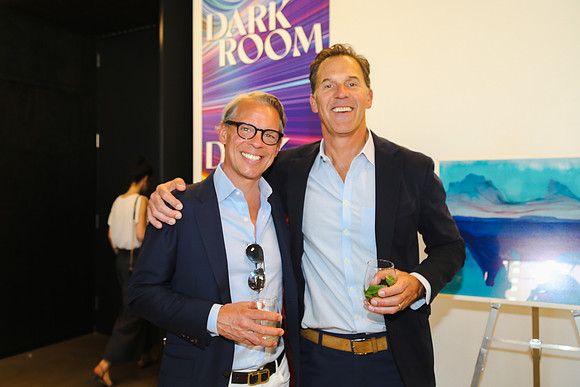 DARKROOM 2022-7975