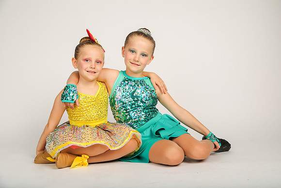COLL DANCE-8579