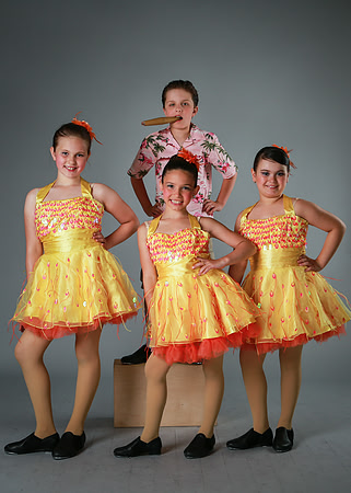 DANCE