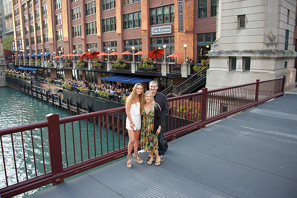 MAURA'S 16TH-7573