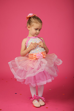 COLL DANCE-8072