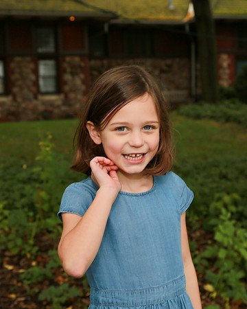 HOLLY-4247