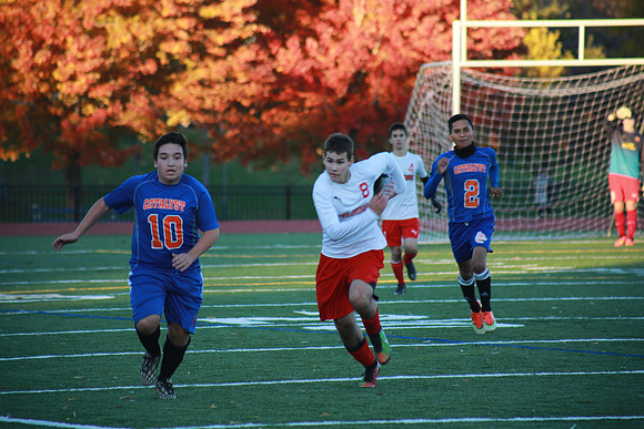 LFC BOYS SOC-1100