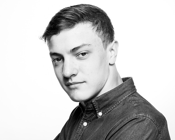 B+W POWERS JOE-0214