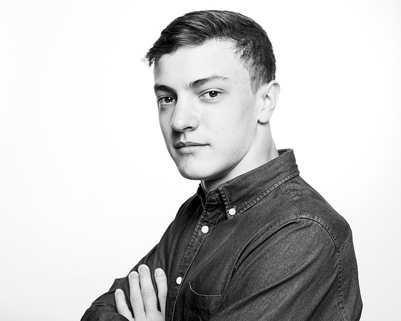 B+W POWERS JOE-0213