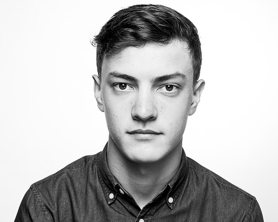 B+W POWERS JOE-0161