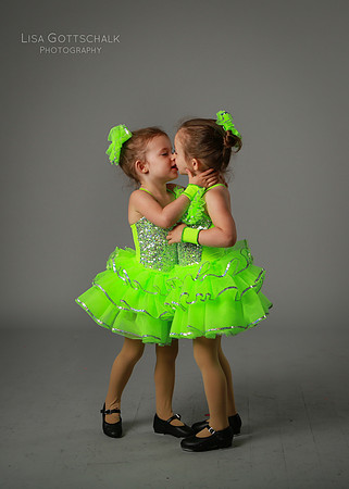 DANCE