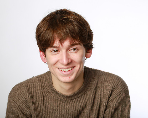 quentin NOT retouched at all yet-9407