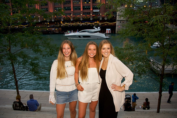 MAURA'S 16TH-7604