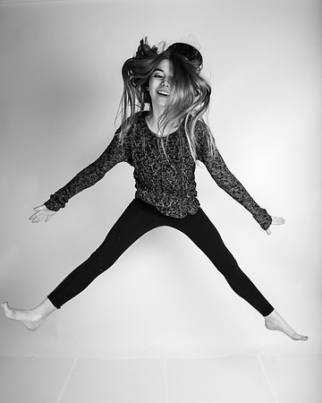 VICKI-2L5A0953